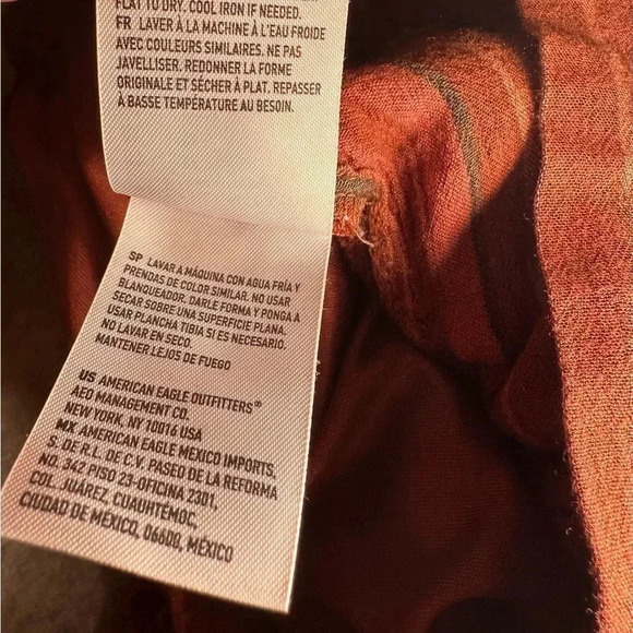 American Eagle Womens Red High Waisted Belted Tapered Leg Pants Size XS - Picture 9 of 9